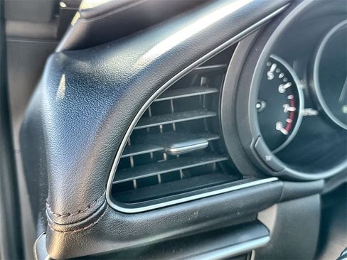 Used 2024 MAZDA MAZDA3 s image 15