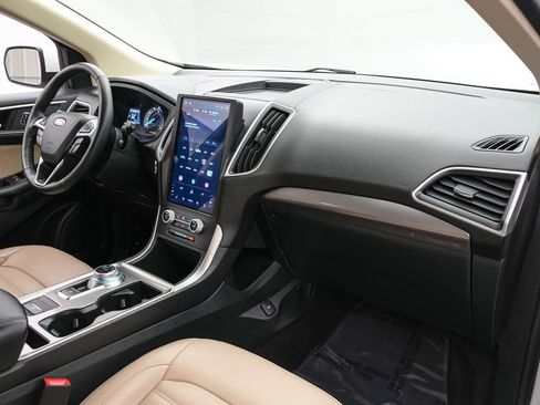 Certified 2024 Ford Edge SEL w/ Convenience Package AWD/4WD image 22