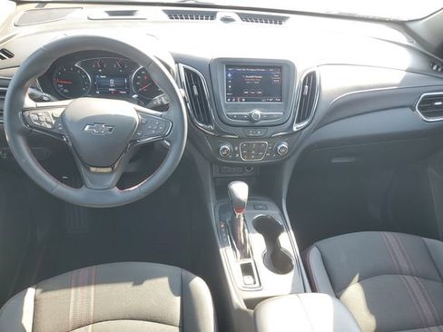 Certified 2024 Chevrolet Equinox RS FWD image 12