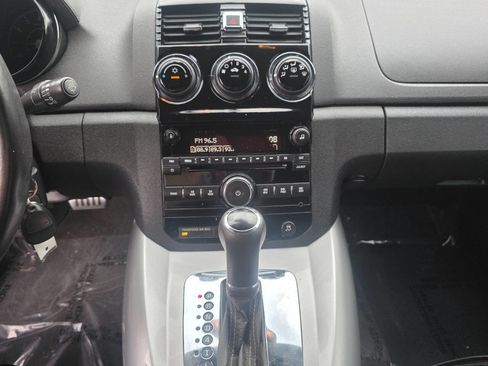 Used 2009 Saturn Sky w/ Premium Trim Package image 13