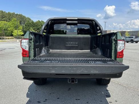 Certified 2024 Nissan Titan SV w/ SV Bronze Edition Package AWD/4WD image 20
