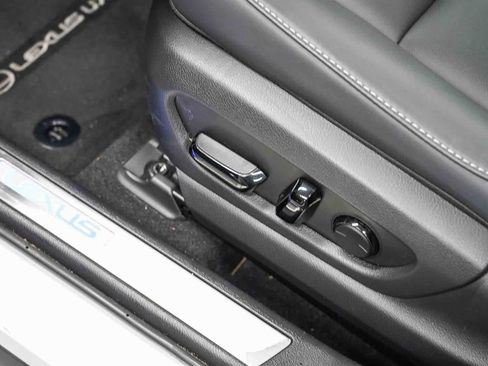 Used 2024 Lexus UX 250h FWD image 23