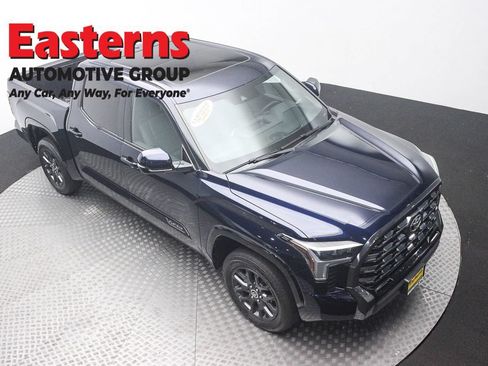 Used 2023 Toyota Tundra Platinum AWD/4WD image 3