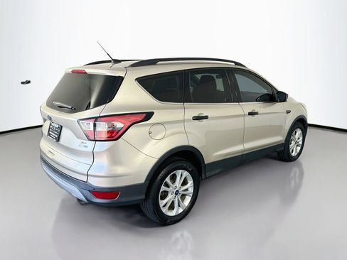 Used 2017 Ford Escape SE w/ SE Leather Comfort Package AWD/4WD image 7