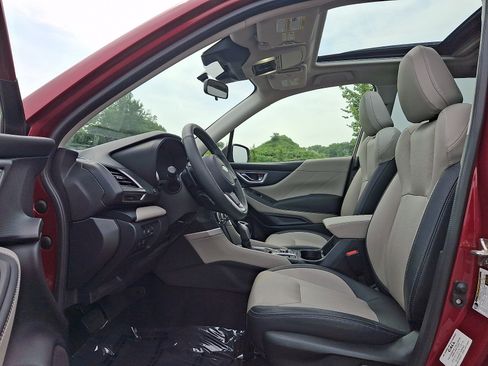 Certified 2022 Subaru Forester Limited AWD/4WD image 14