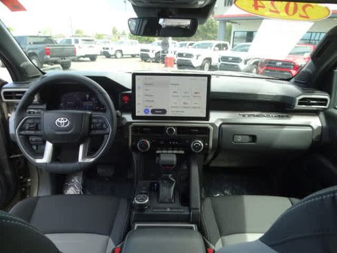 Used 2024 Toyota Tacoma TRD Off-Road w/ TRD Off Road Upgrade Package AWD/4WD image 35