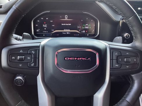 Used 2025 GMC Sierra 1500 Denali w/ Denali Reserve Package AWD/4WD image 19