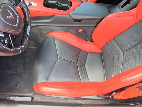 Used 2023 Chevrolet Corvette Z06 w/ Stealth Interior Trim Package RWD image 13