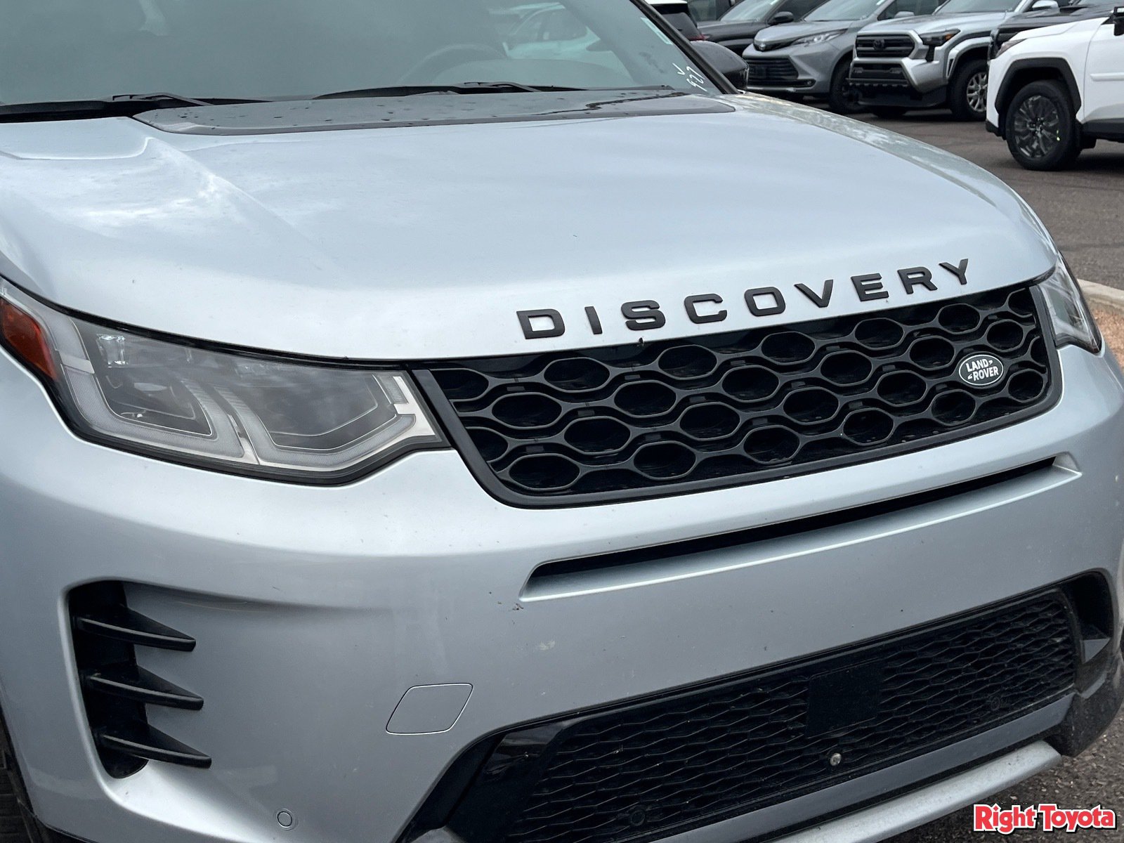 Used 2024 Land Rover Discovery Sport Dynamic SE AWD/4WD image 7