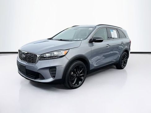 Used 2020 Kia Sorento S image 3