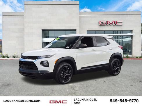 Used 2023 Chevrolet TrailBlazer LS FWD image 1