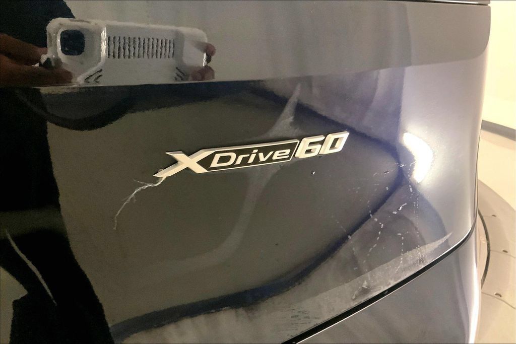 Used 2026 BMW iX xDrive60 AWD/4WD image 28