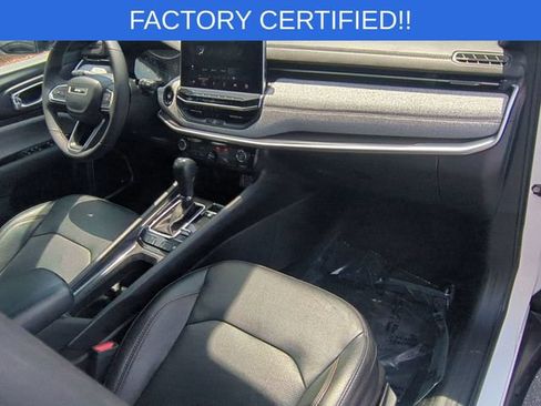 Used 2023 Jeep Compass Latitude w/ Sun and Sound Group AWD/4WD image 36