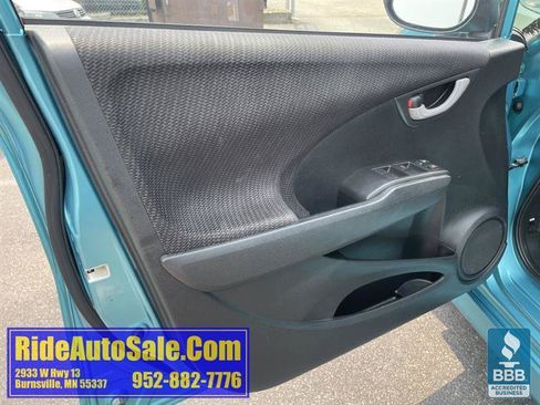 Used 2013 Honda Fit Sport image 9
