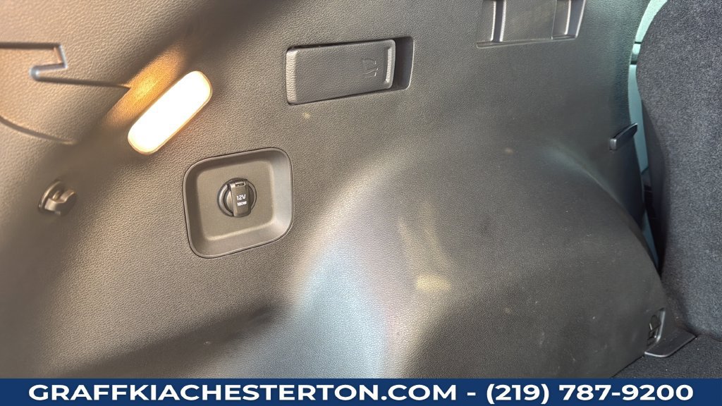 Used 2026 Kia Sportage EX FWD image 28
