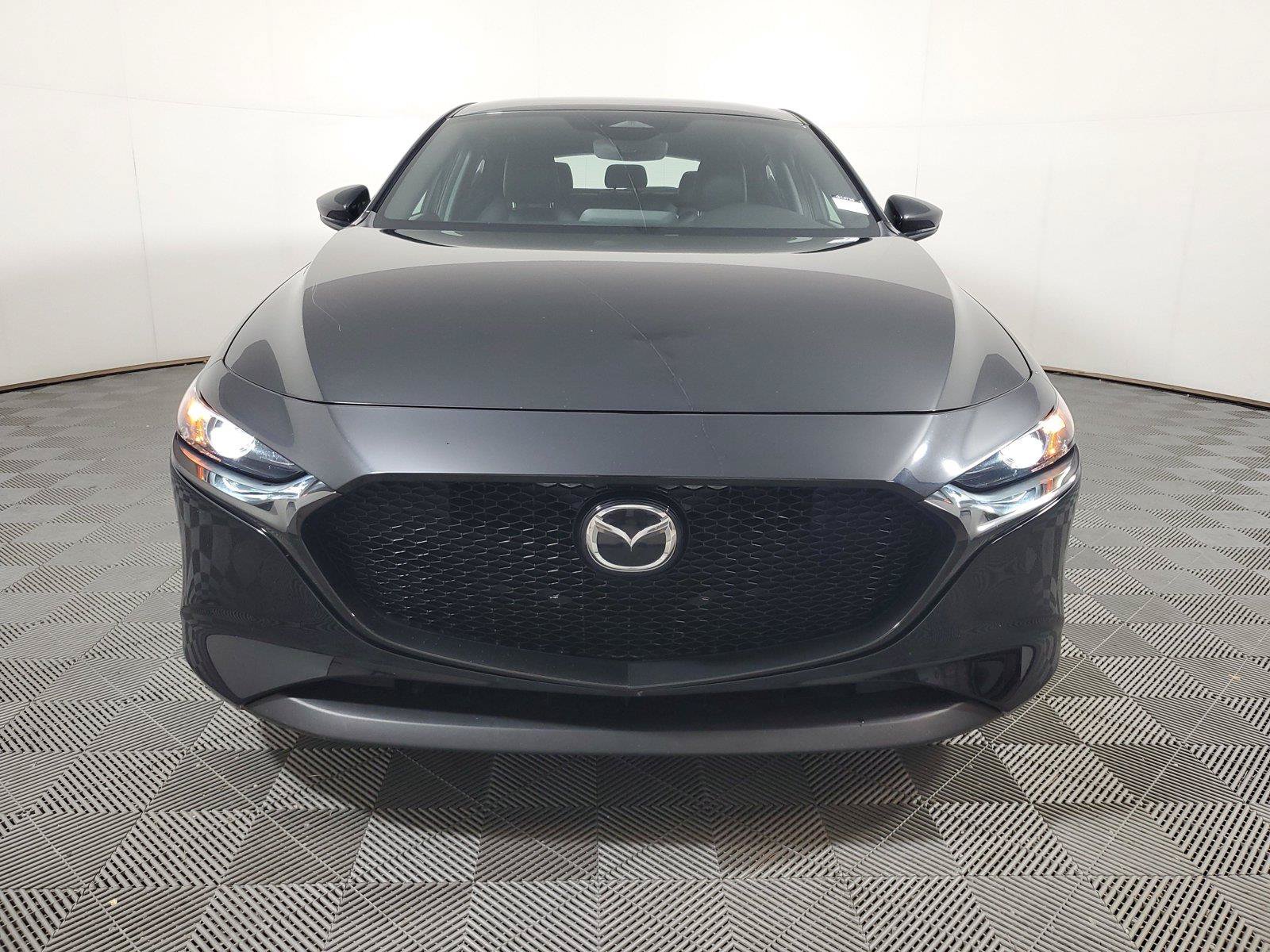 Used 2024 MAZDA MAZDA3 s FWD image 2