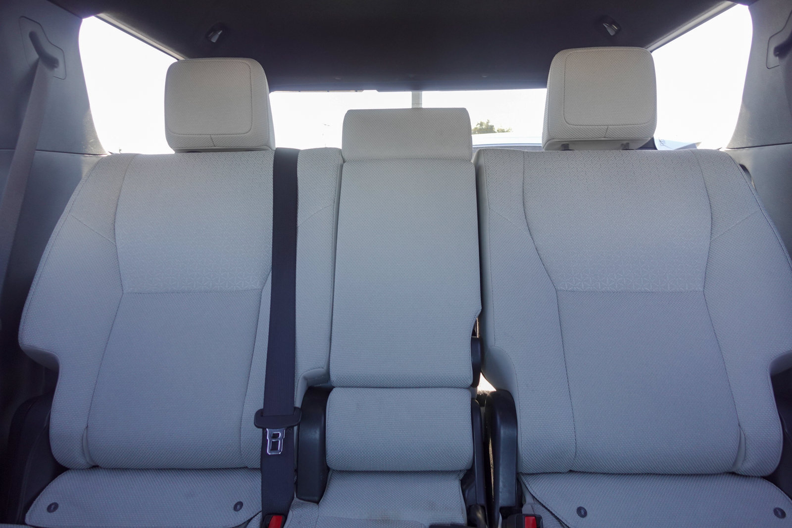 Used 2025 Toyota 4Runner SR5 AWD/4WD image 13