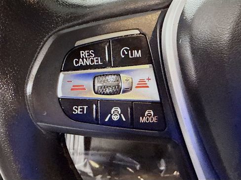 Used 2019 BMW 330i Sedan RWD image 14