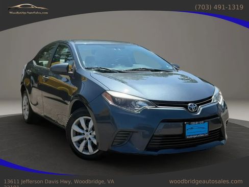 Used 2016 Toyota Corolla LE FWD image 1