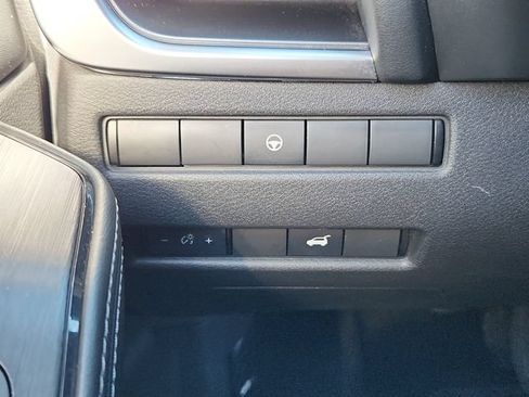 Used 2021 Nissan Rogue SV w/ Premium Package AWD/4WD image 29
