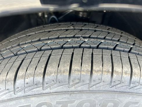 New 2026 Toyota Sienna XSE image 29