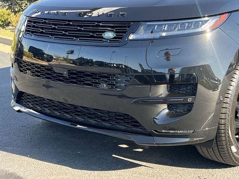 Used 2026 Land Rover Range Rover Sport Dynamic SE image 9