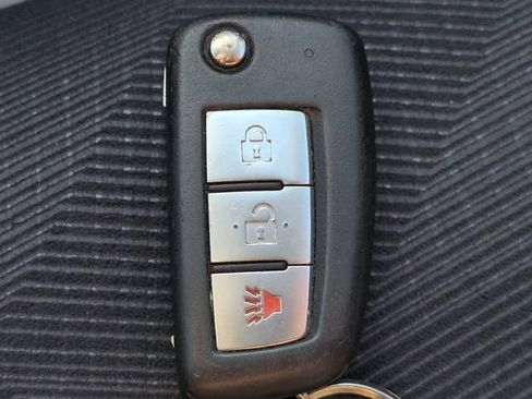 Used 2016 Nissan Rogue S w/ Appearance Package FWD image 26