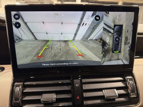 Certified 2023 Lincoln Navigator L Reserve image 25