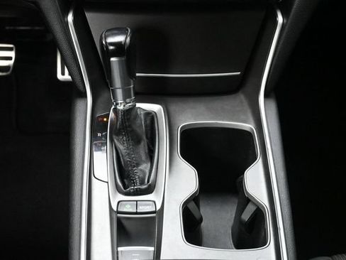 Used 2019 Honda Accord Sport image 21