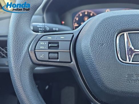 Certified 2024 Honda Accord EX image 17