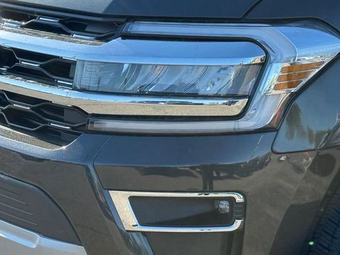 Certified 2024 Ford Expedition Limited AWD/4WD image 23