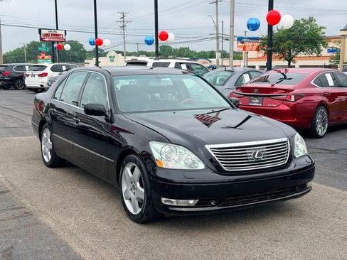 Used 2006 Lexus LS 430 RWD image 3