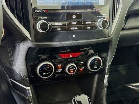 Used 2022 Subaru Forester Touring image 8