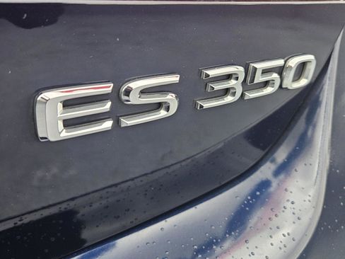 Used 2011 Lexus ES 350 w/ Preferred Accessory Package image 34