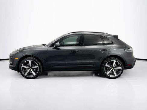 Used 2026 Porsche Macan AWD/4WD image 2