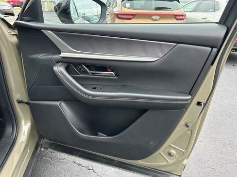 Certified 2025 MAZDA CX-70 Plug-In Hybrid w/ Premium Pkg image 24