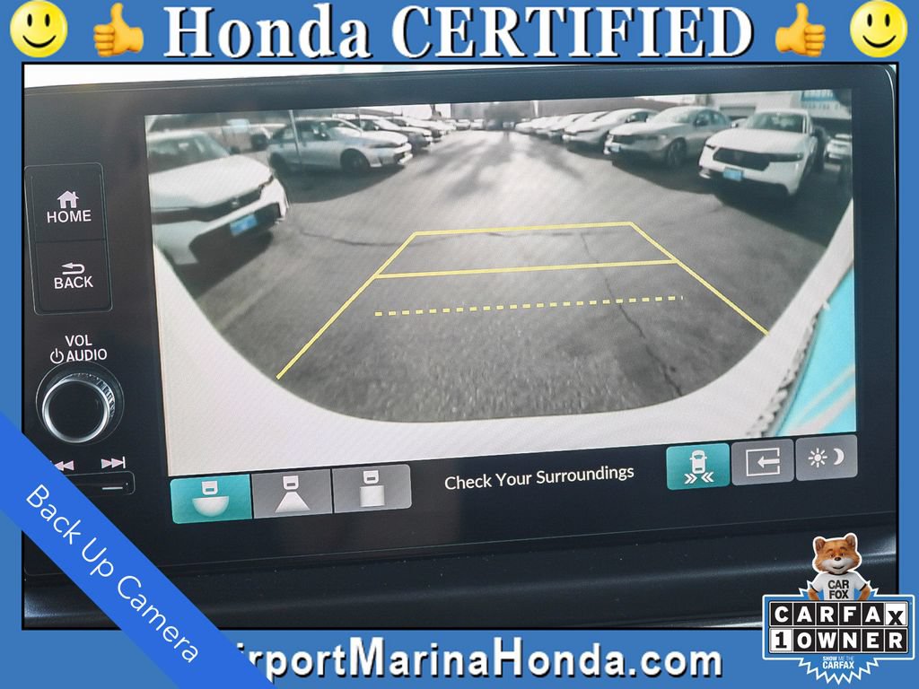 Certified 2025 Honda Pilot Touring image 10