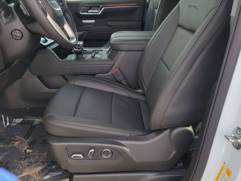 New 2026 GMC Sierra 1500 Denali w/ Denali Reserve Package image 6