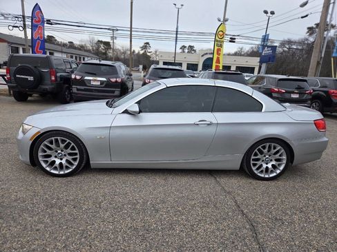 Used 2008 BMW 328i Convertible image 4