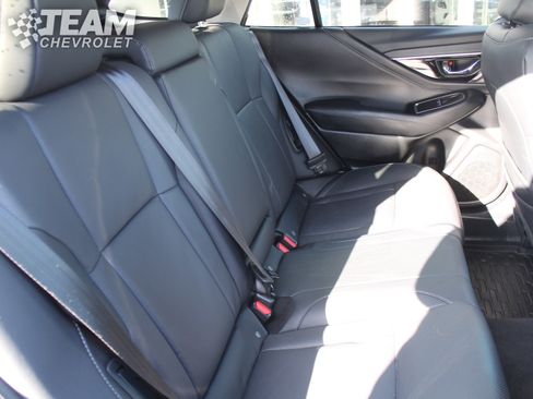 Used 2025 Subaru Outback Limited image 29