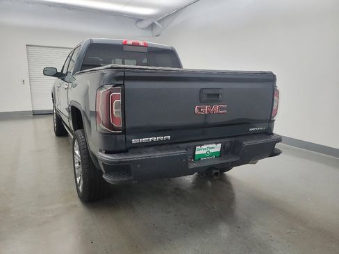 Used 2017 GMC Sierra 1500 Denali w/ Denali Ultimate Package AWD/4WD image 6