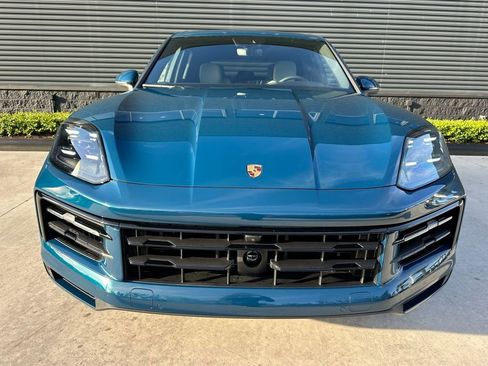 Used 2026 Porsche Cayenne S image 8