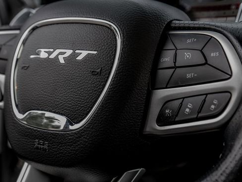 Used 2019 Jeep Grand Cherokee SRT image 29