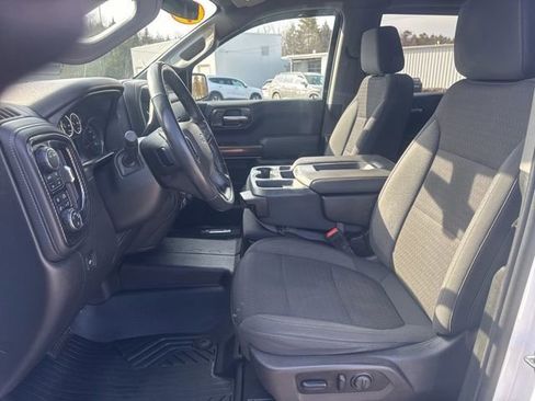 Used 2020 Chevrolet Silverado 1500 LT Trail Boss w/ Convenience Package image 11