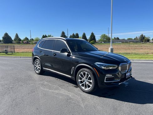 Used 2019 BMW X5 xDrive40i w/ Premium Package 2 AWD/4WD image 6