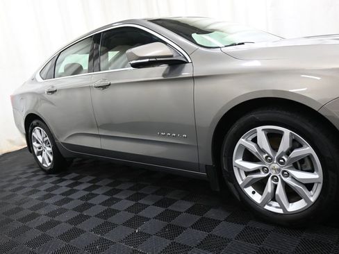 Used 2018 Chevrolet Impala LT FWD image 17