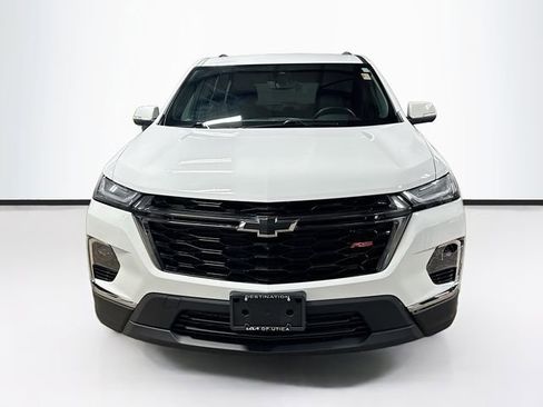 Used 2023 Chevrolet Traverse RS w/ LPO, Floor Liner Package AWD/4WD image 2