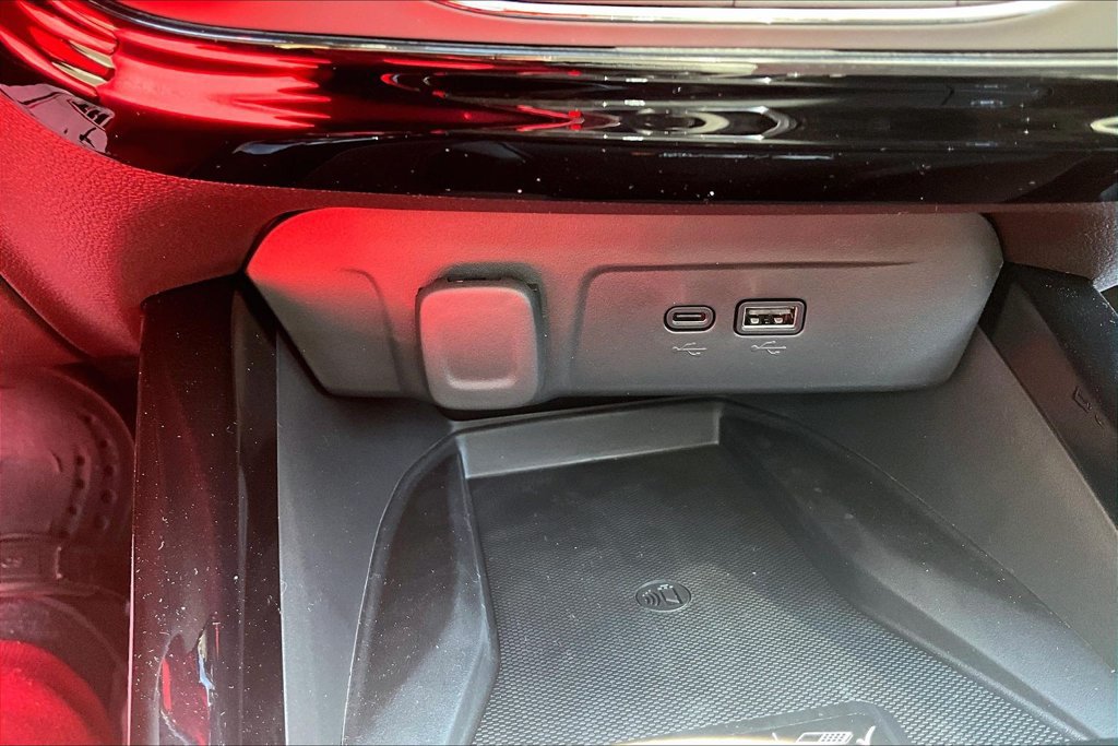 New 2026 Chevrolet Trax ACTIV w/ Driver Confidence Package FWD image 22