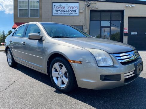 Used 2009 Ford Fusion SE FWD image 33
