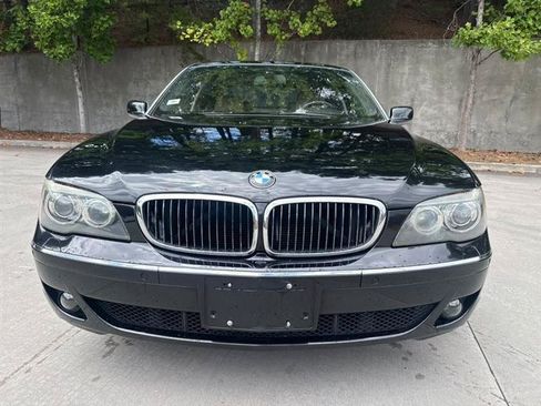 Used 2006 BMW 750Li RWD image 2